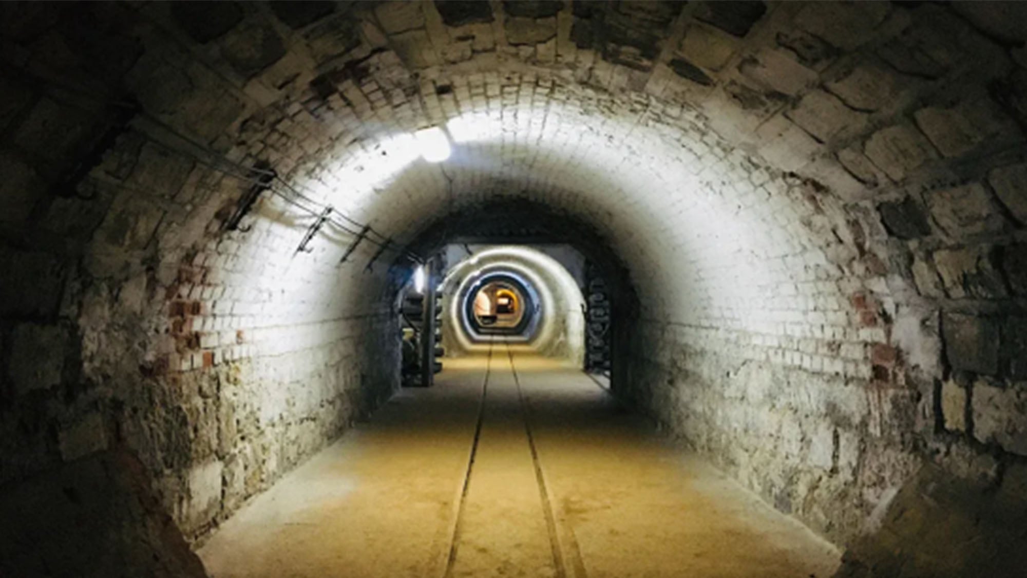 The Truth Behind Rich-Only Bunkers in a Doomsday Nuclear Crisis