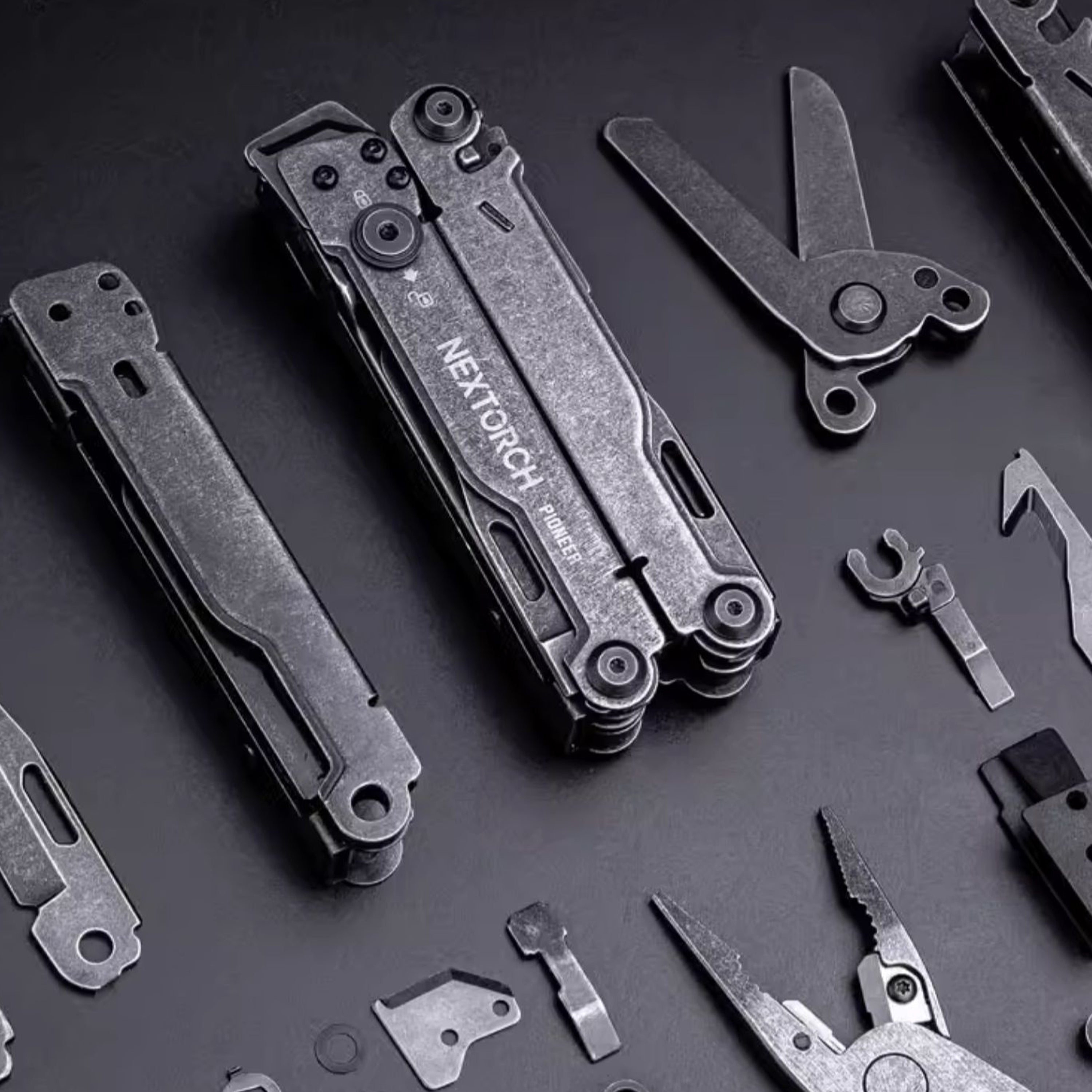 Multifunctional Outdoor Survival Tactical Folding Tool Pliers