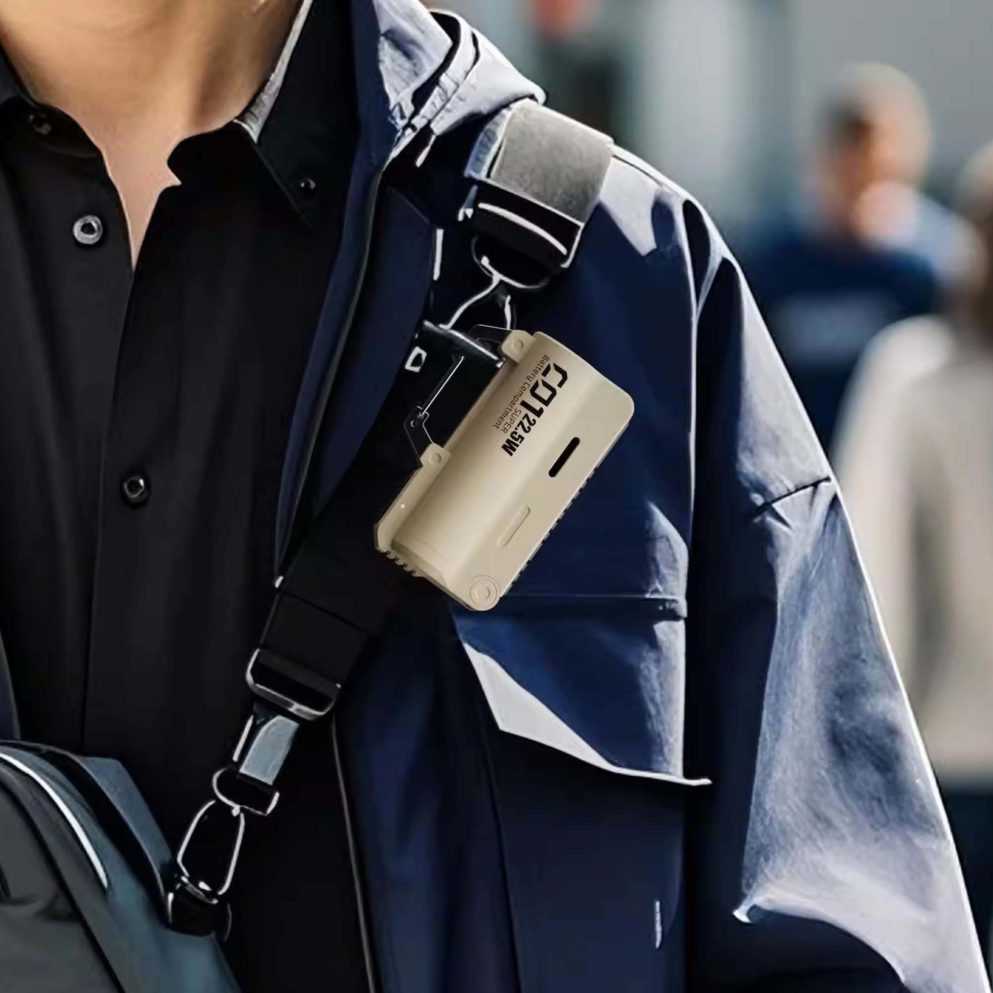 Fast Charging Tactical Carabiner Clip Power Bank