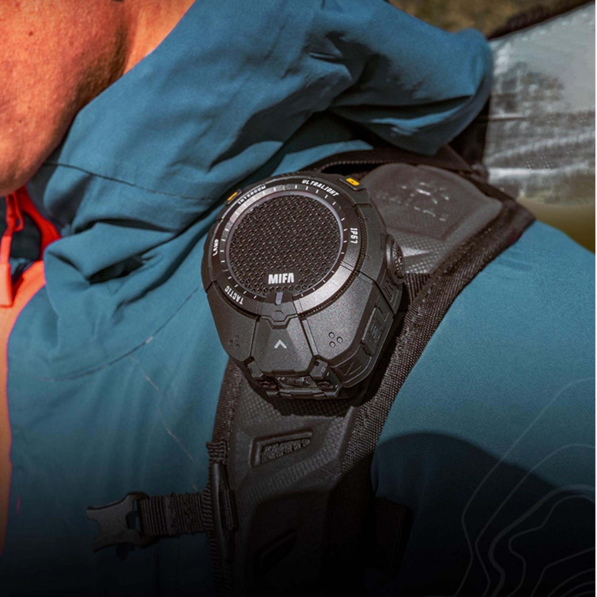 Portable Outdoor Walkie Talkie & Mini Speaker