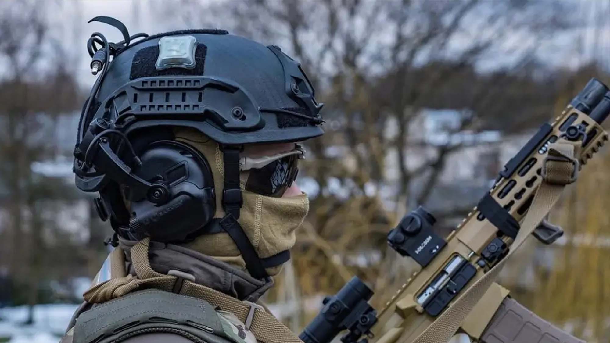 Why Bulletproof Helmets Save Lives in Danger