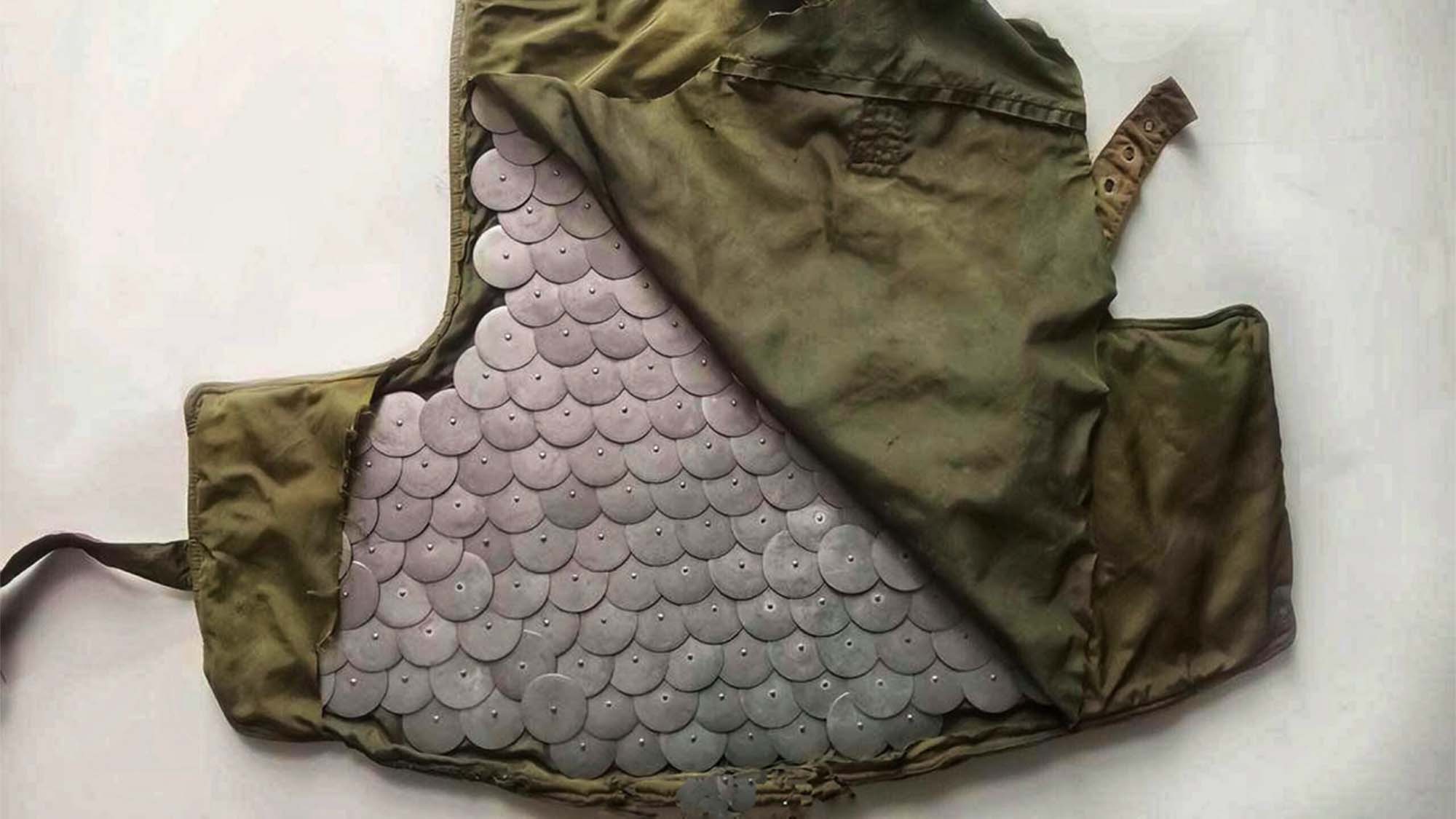 Bulletproof suit materials