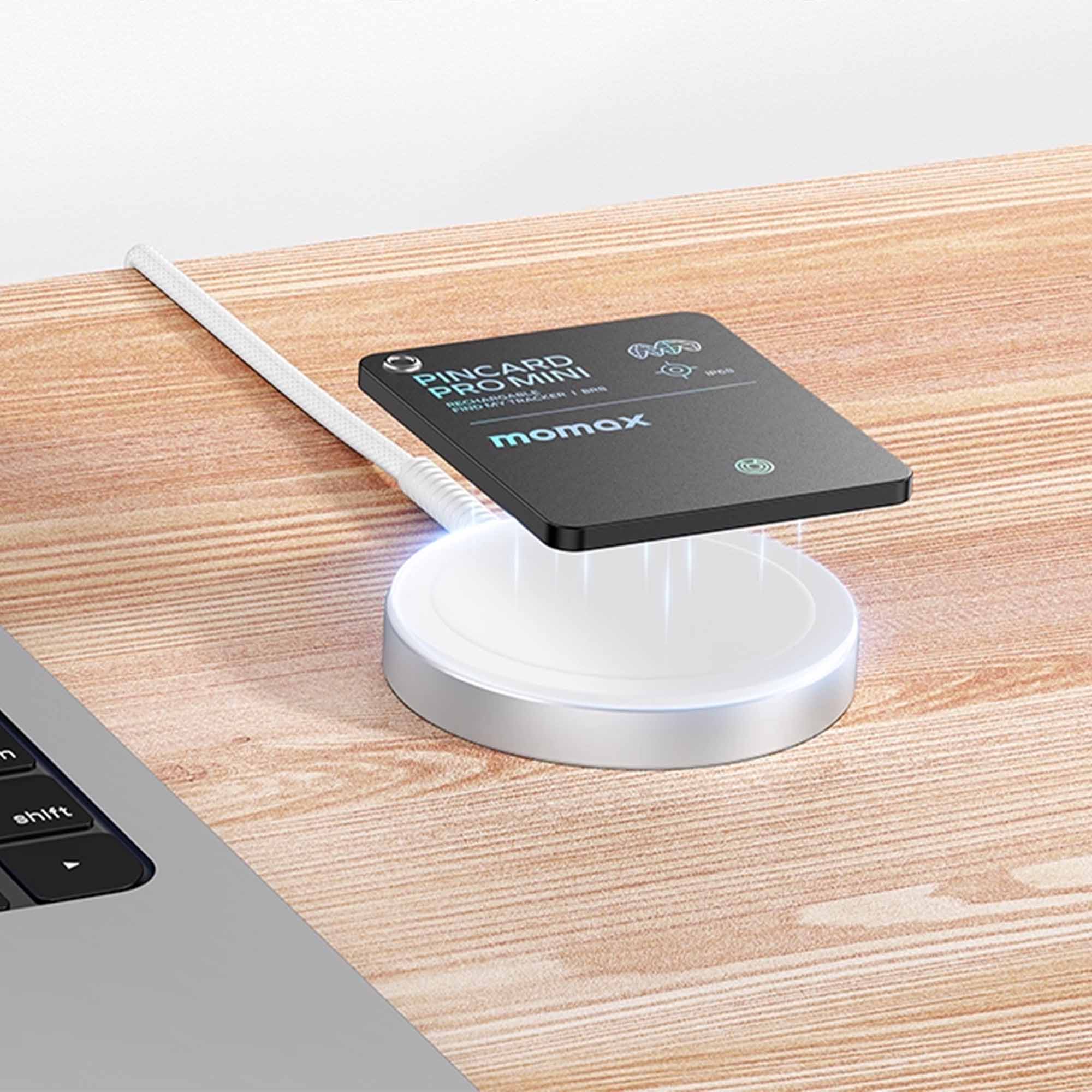Card-Style Wireless Charging Tracker GPS