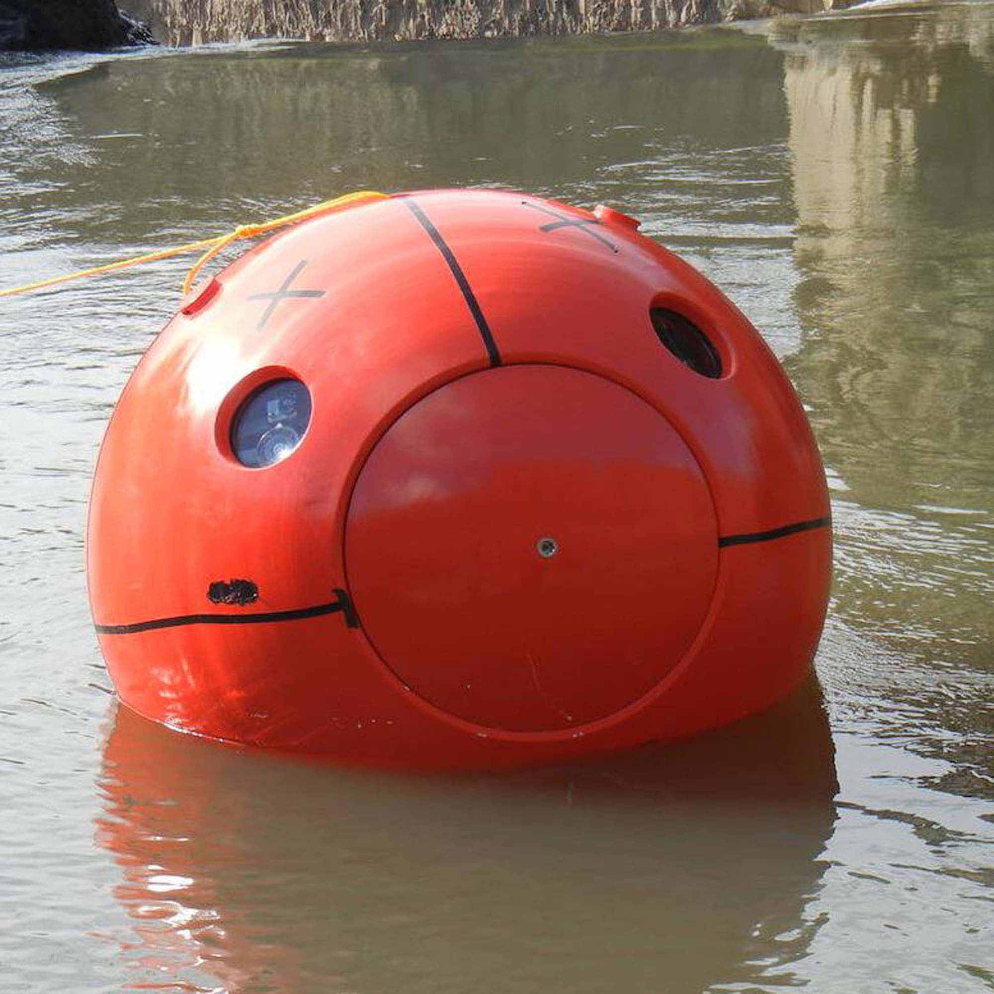 Floating Survival Capsule