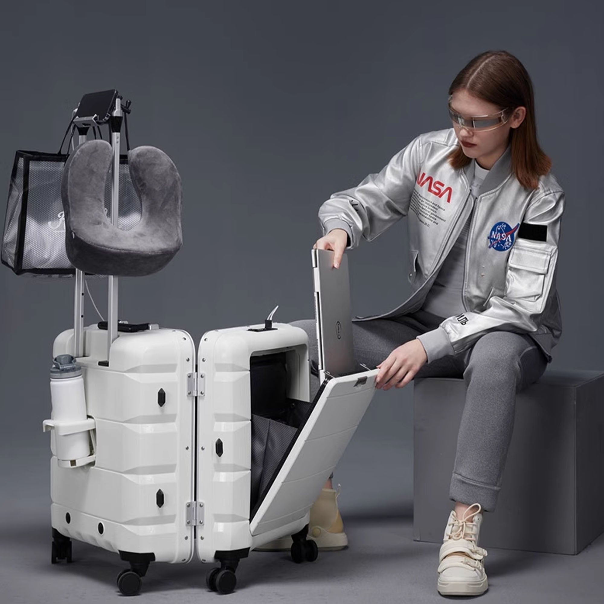 Large-Capacity Fingerprint Luggage